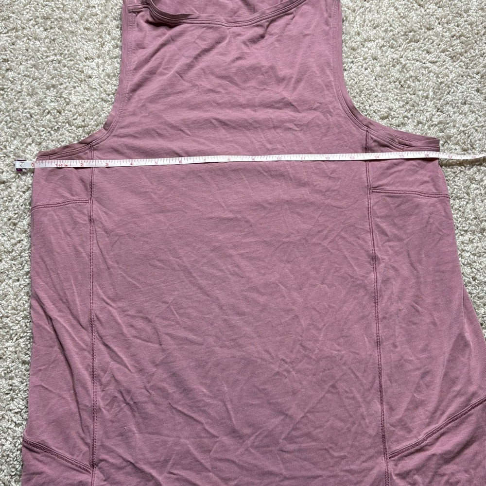 Lululemon Back In Action Tank - Picture 4 of 6